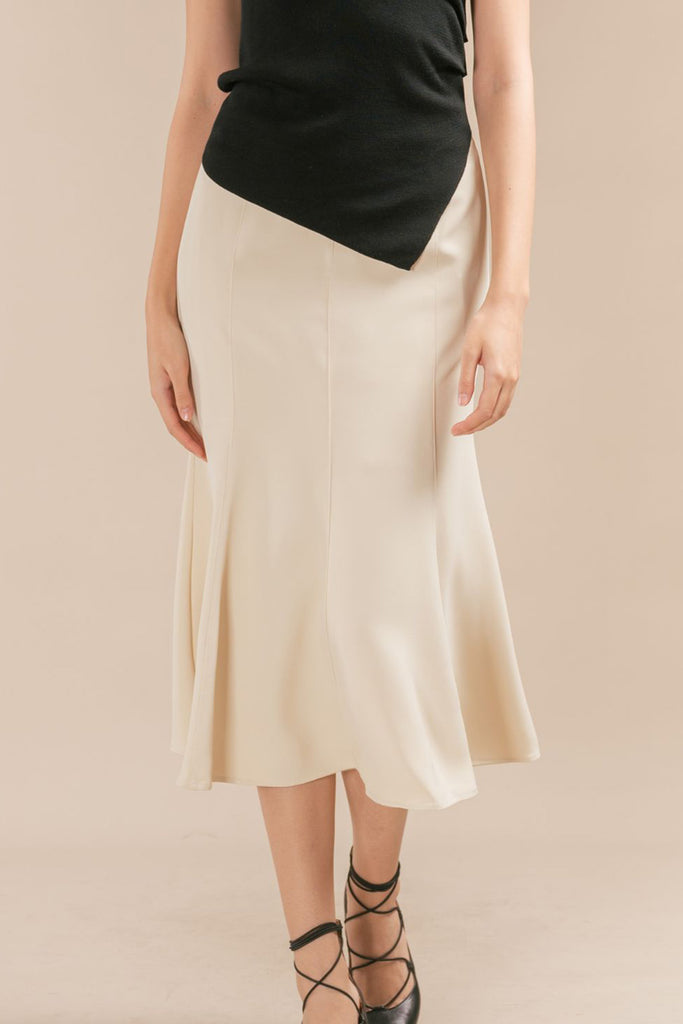 Ellevia Mermaid Pleated Maxi Skirt