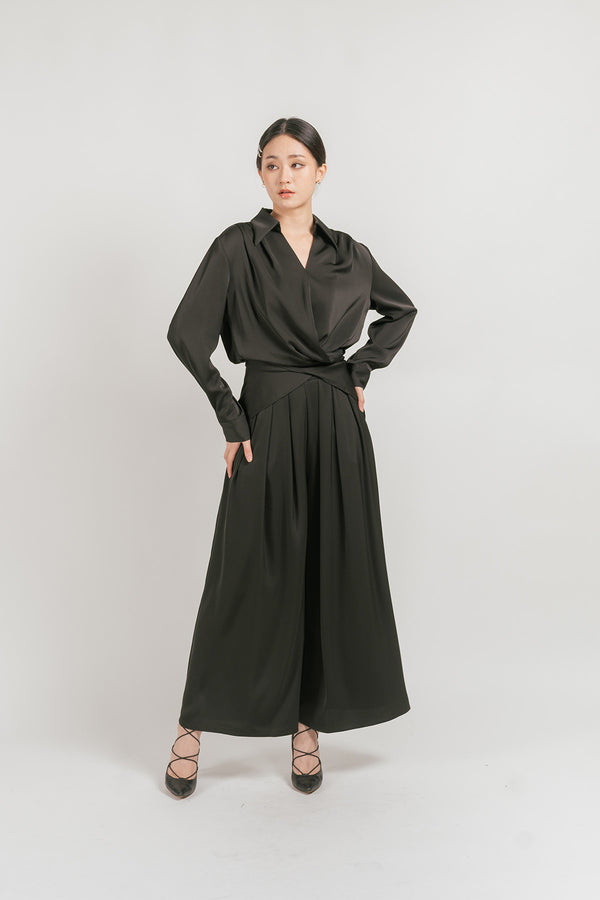 Ellirea Pleated Wide Pants