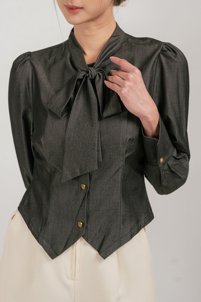 Emeurllia Ribbon Tie Long Sleeve Blouse