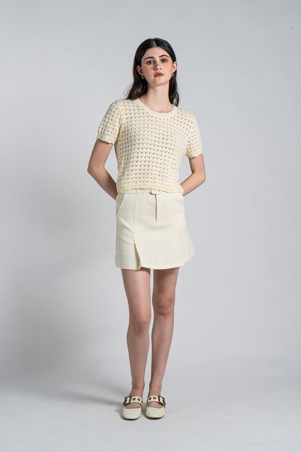 Fionillle Belted Short Pleated Skirt