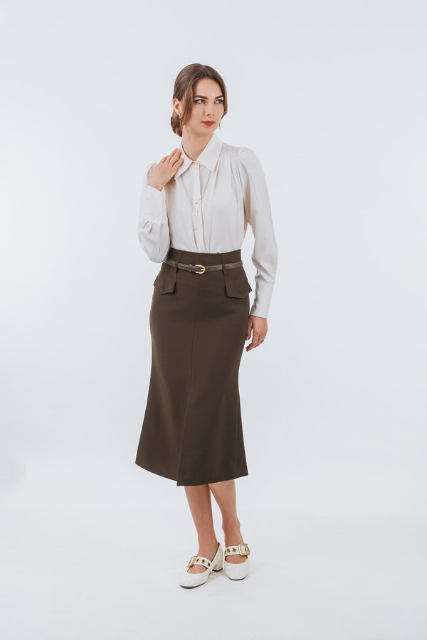 Keovillea Long Sleeve Shirt with Necklace
