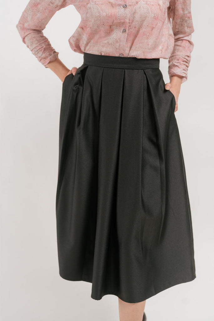 Merritha Midi Pleated Skirt
