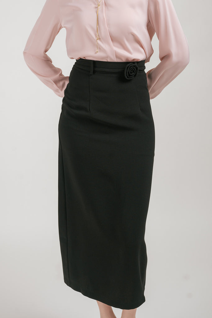 Nevissa Rose Ribbon Tie Maxi Pencil Skirt